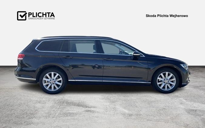 Volkswagen Passat cena 64900 przebieg: 199577, rok produkcji 2016 z Wałbrzych małe 781